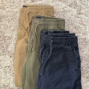 Men’s set of 3 x-small Gap joggers, elastic waist and cuffs, good condition